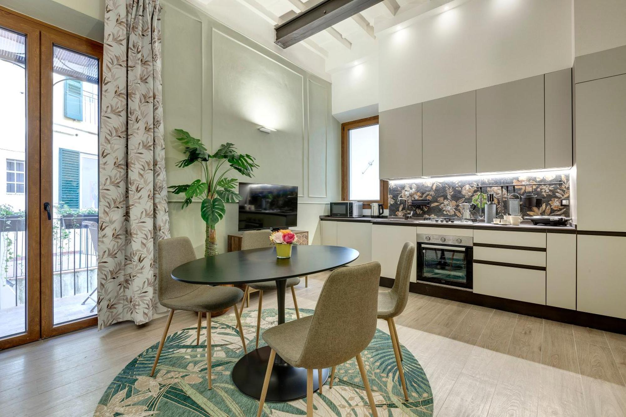 Tamara & Clotilde Apartments By Mamo Флоренция Экстерьер фото